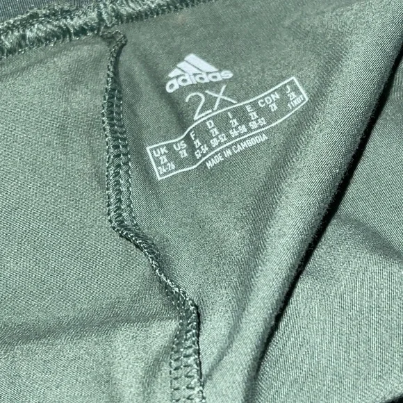 Adidas Women's Green 3 three stripe active Leggings plus size women 2X NEW NWT - Picture 7 of 8